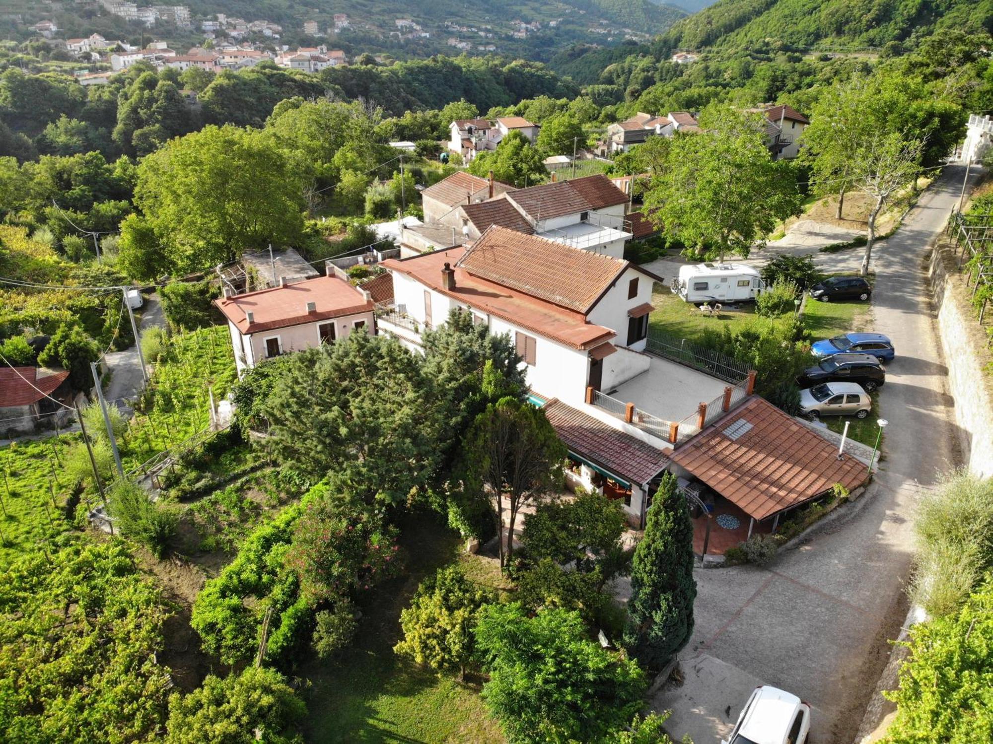 Agriturismo Mare E Monti Tramonti Bagian luar foto