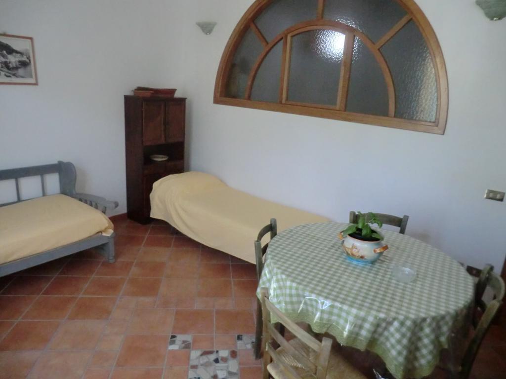 Agriturismo Mare E Monti Tramonti Ruang foto